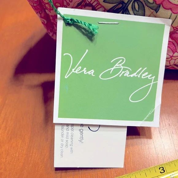 Vera Bradley Pink Bag and Mini Wallet Set.  All new with original gift bag. - Picture 10 of 12